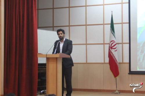 نخستین همایش نخبگان بسیجی در زاهدان + تصاویر