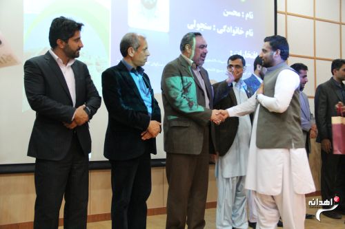 نخستین همایش نخبگان بسیجی در زاهدان + تصاویر