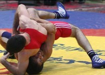 نماینده ایران با غلبه بر نماینده آمریکا قهرمان لیگ جهانی کشتی آزاد شد