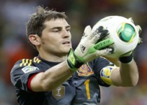 کاسیاس: بایرن و اتلتیکو رقبای اصلی رئال هستند