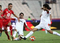 فولاد با 10 بازیکن پرسپولیس را شکست داد/استقلالی ها با 4گل،چشم در چشم یکدیگر عقب نکشیدند