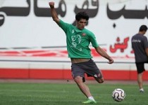 یک مشتری دست به نقد برای ستاره های استقلال و پرسپولیس