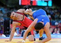 اسماعیل پور: عمل زانویم موفقیت آمیز بود/در جام جایزه بزرگ پاریس کشتی می گیرم