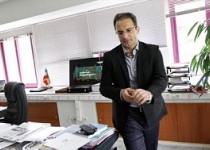 امیر خادم به دنبال یافتن جانشین برای سیاسی