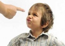 با این راهکارها ادب را به کودکان خود بیاموزید