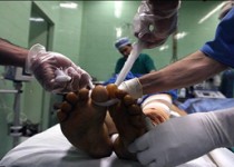 شیطان روی تخت بیمارستان جان داد