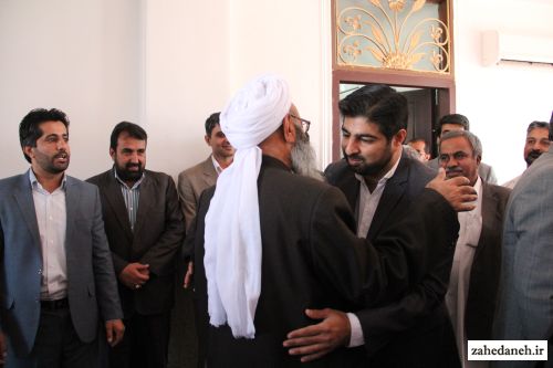 دیدار هیاتهای ورزشی با امام جمعه اهل سنت زاهدان/تصاویر