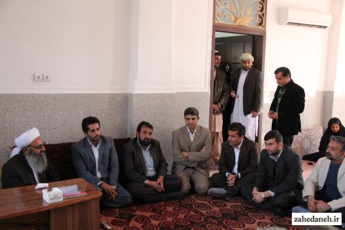 دیدار هیاتهای ورزشی با امام جمعه اهل سنت زاهدان/تصاویر
