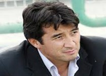 عزیزی : هر دو تیم از شرایط یکسانی برخوردار بودند / بهتر بود با تیم ژاپن بازی می کردیم