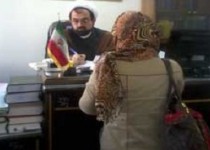 شوهرم از صبح تا شب فوتبال می‌بیند