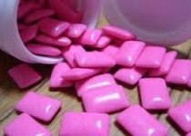 آدامس جویدن 100 میلیون باکتری را از بین می‌برد