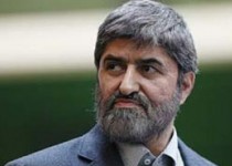 فضای آزادی بیان در دولت جدید کمتر شده است/ دیوار اصلاح طلبی و اصول‌گرایی باید برداشته شود