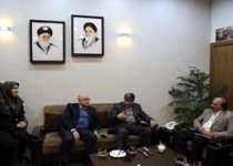 نارضایتی مخاطبان از اجرای نمایش های خارجی / بازدید وزیر ارشاد باز هم با حضور خواص