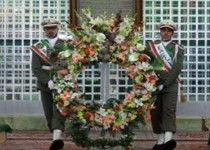 تجدید پیمان کارکنان و مسئولان وزارت کشور با آرمان‌های بنیانگذار کبیر انقلاب اسلامی