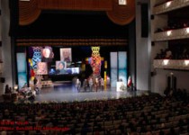 ایرانی‌ها همه‌ی جوایز بخش بین الملل را ربودند/ تذکر دبیر به حاضران در باب احترام به سخنران