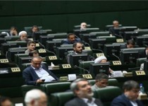 تقدیر نمایندگان مجلس از صنایع دفاعی کشور به منظور پرتاب ماهواره ملی "فجر"