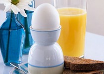 خوردن صبحانه چه زمانی از روز توصیه می‌شود؟