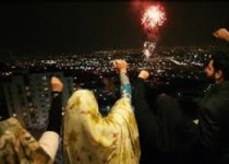 نور‌افشانی آسمان زاهدان همراه با فریاد الله‌اکبر در شب ۲۲ بهمن