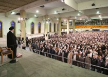 آیت‌الله خامنه‌ای در دیدار با مردم آذربایجان شرقی