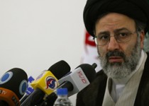 شناسایی 120 حساب بانکی در رابطه با مواد مخدر/ واکنش حجت الاسلام رییسی به تیراندازی دادستان پردیس و ممنوع التصویری خاتمی