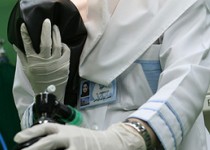 گفتگو با فرشته‌ای سفیدپوش / صبر زینبی، مهمترین ویژگی یک پرستار / کمبود نیروی انسانی،گریبان‌گیر پرستاری