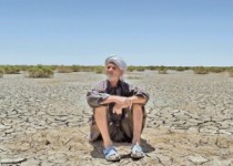 هامون پوزک در خاموشی به سر می‌برد