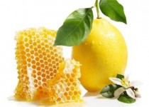 مصرف آب و عسل راهی برای پاکسازی معده