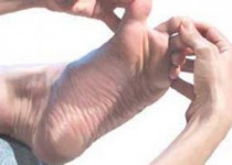 تشخیص سلامتی از روی پاها