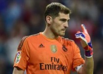 همسر کاسیاس و یکی از خبرنگاران