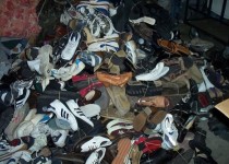 کشف  قاچاق 260کیلویی کفش دست دوم در زاهدان