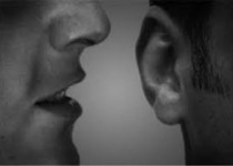 شایعه بازگشت خواننده ایرانی از خارج