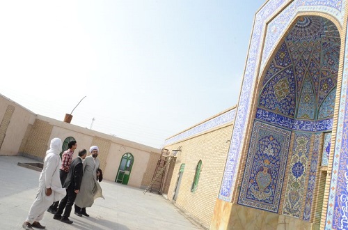 بازدید مدیر کل اوقاف و امور خیریه سیستان وبلوچستان از مساجدبین راهی