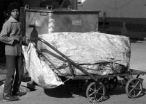 مشکلات اقتصادی مانع تحصیل نخواهد شد/ 39هزار بازمانده از تحصیل در استان جذب کلاس های درس شدند