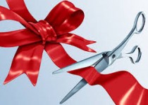 افتتاح نمایشگاه کتاب و عکس حجاب و عفاف در دانشگاه آزاد زاهدان