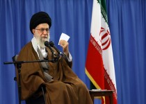 مرعوب غرب نشوید/شناسایی نخبه‌ها برای عوامل بیرونی و حلقه واسط مهاجرت خیانت است