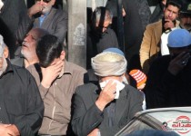 اجرای مراسم سنتی دفن شهدای کربلا در حسینیه یزدی های مقیم زاهدان+ تصاویر