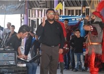 «رهبرم سید علی» را که خواندم آقا واکنش جالبی داشتند/من و همسرم مداحیم/شغلم آزاد است و ریالی از مداحی نمی‌گیرم