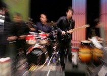 تلاش "زیرزمینی‌ها" برای حضور در روی زمین/از حضور غیر "مجازها" در نشریات مجوزدار تا دریافت مبالغ هنگفت از اسپانسر های مشکوک