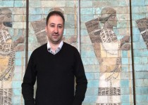 در خیالم بود که یک روز کارگردان شوم/کار خبر در کشور ما حرفه‌ای نیست/در کار خبر به شدت خودخواهم