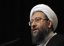 تفاهم برجام معقول بود اما افتخاری هم ندارد/اظهارات رئیس جمهور خلاف واقع و توهین به دستگاه قضا بود/ چرا به جای همدلی حاشیه ایجاد می کنند؟