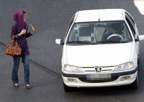 متلک‌گویی و آزار با نگاه‌های بی واهمه/ چه کسانی خود را طعمه مزاحمان خیابانی قرار می‌دهند؟