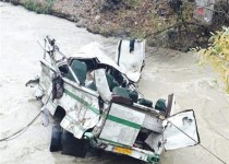 12 کشته و مفقود و 6 مجروح فریدونکناری؛ آمار نهایی حادثه سقوط مینی‎بوس حامل زائران پیاده کربلا+تصاویر