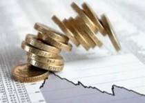 دولت با آمار و ارقام وضعیت اقتصادی را توجیه می‌کند/شاخص بورس با بسته خروج از رکود کاهش پیدا کرد