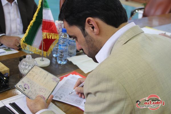 گزارش تصویری/ لحظه به لحظه همراه با کاندیداهای انتخاباتی