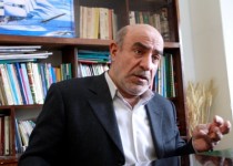 نگاه سنتی به زنان باعث کاهش مشارکت آنان در سیاست می‌شود