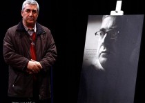 تجلیل خانواده شهدای هسته‌ای و مدافع حرم از ابراهیم حاتمی‌کیا