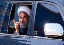 مطالبه اقتصادی مردم زیر حاشیه پردازی های دولت/ معطلی400هزار جوان در صف دریافت وام 3میلیونی