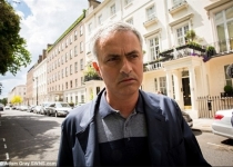 اسباب‌کشی مورینیو به خانه جدیدش +تصاویر