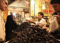 تحفه جنوب شرق سر سفره روزه داران چشم بادامی/ ارسال خرمای رایگان به استان‌های مسلمان نشین چین