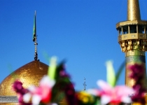 شستشوی گنبد منور رضوی در آستانه میلاد امام رضا (ع)+تصاویر